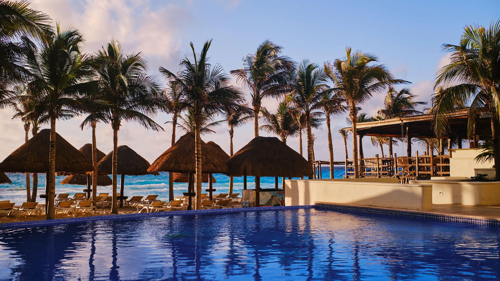 Hotel Nyx Cancun